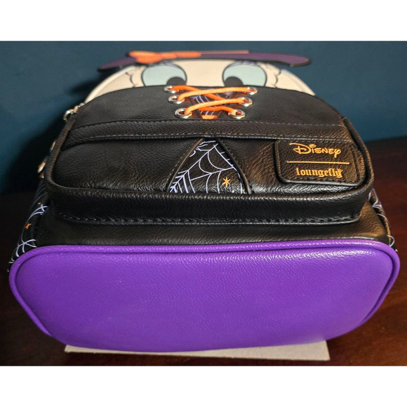 2022 Loungefly Disney Daisy Duck Halloween Witch Backpack - Picture 10 of 10